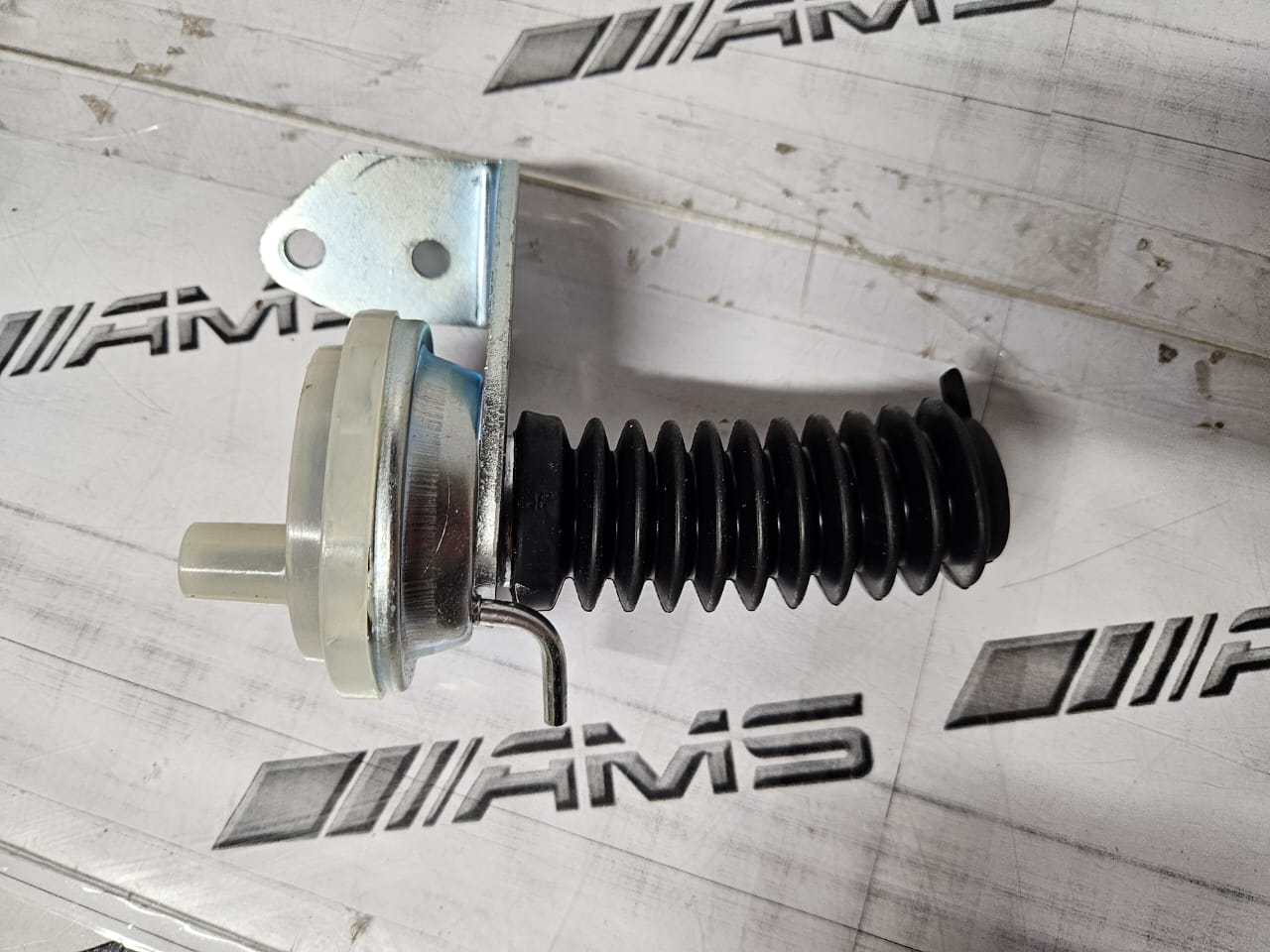 Brand New Clutch Actuator for Mitsubishi Pajero - Private Seller Brand New Clutch Actuator for Mitsubishi Pajero - Private Seller