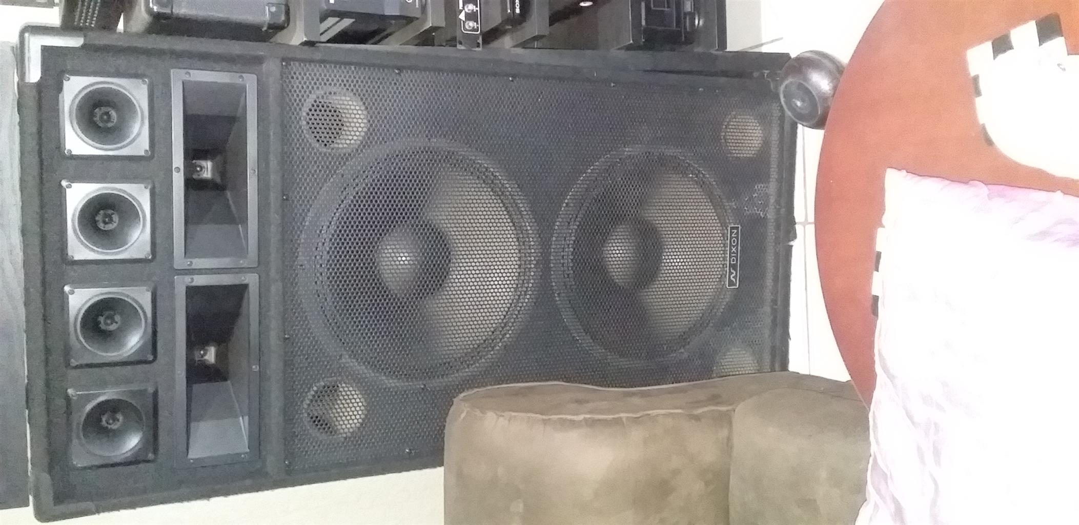 Amplifier and speakers
