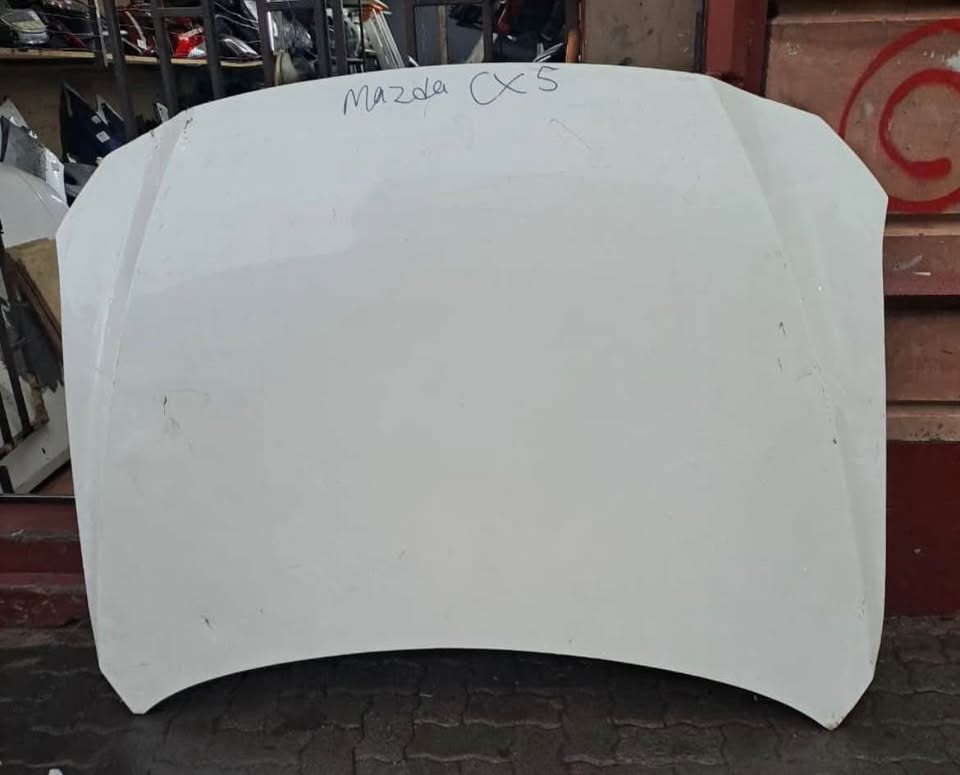 Isuzu D-Max bonnet - Private Seller Isuzu D-Max bonnet - Private Seller