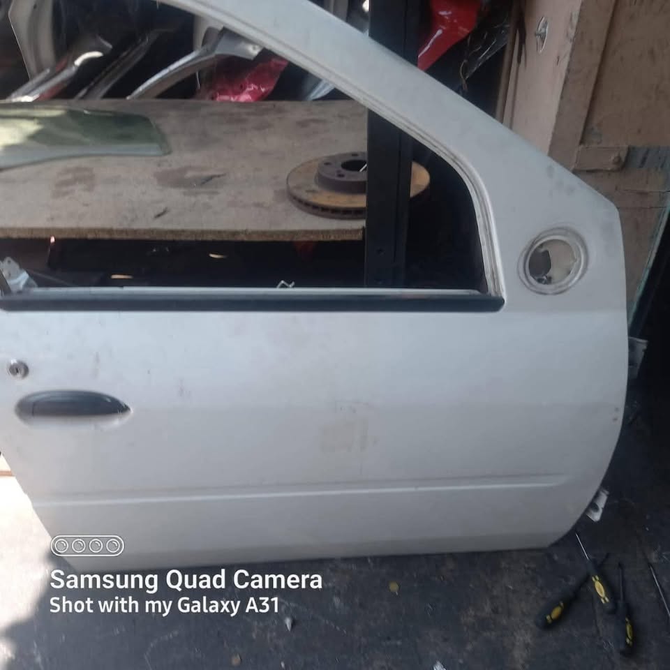 NISSAN NP200 DOORS - Private Seller NISSAN NP200 DOORS - Private Seller