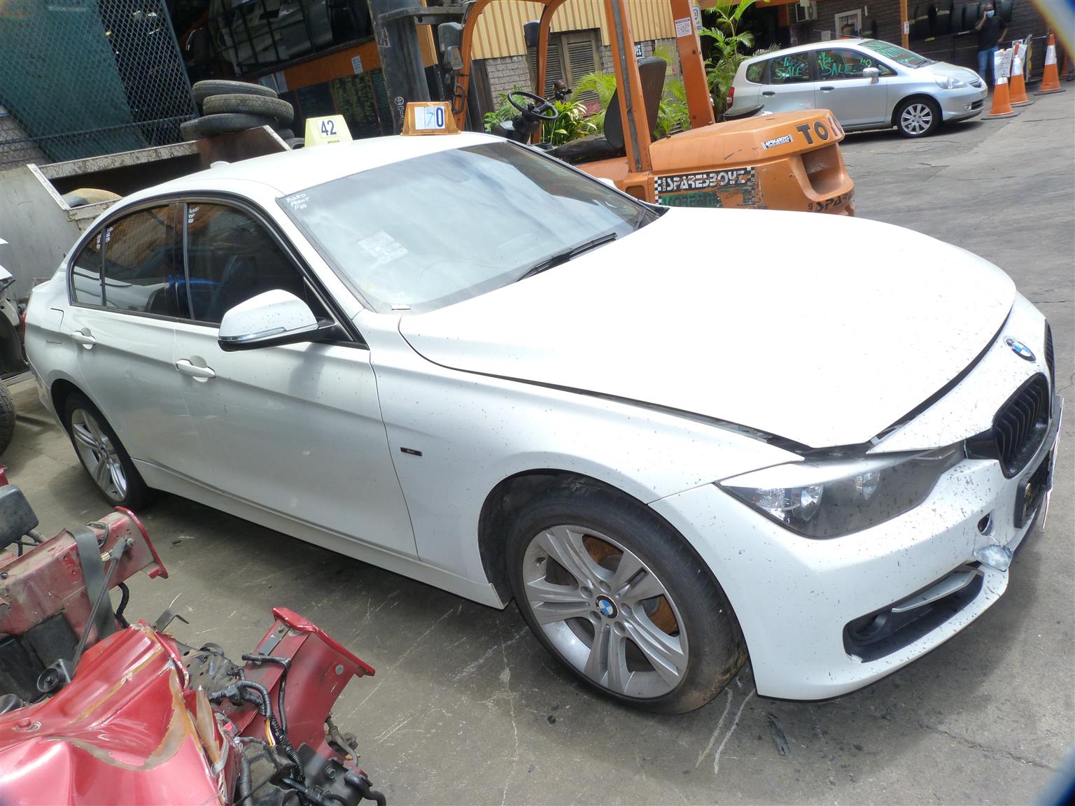 BMW 320i F30 AT - 2012 - Private Seller BMW 320i F30 AT - 2012 - Private Seller