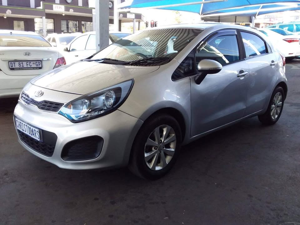 2011 Kia Rio hacthback 2011