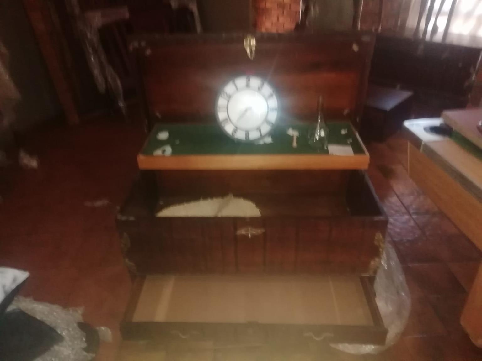 Antique and Collectors Items Origanal furnititure sell as a lot from 1900'