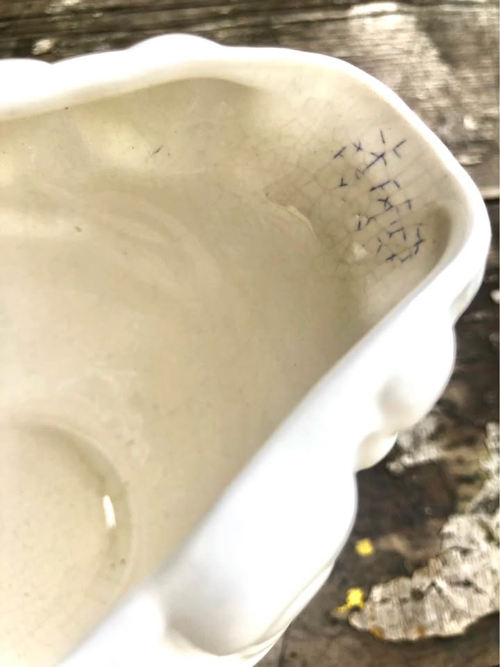 White SIG Gravy boat - Solid White with Fruit Design - see pics attached