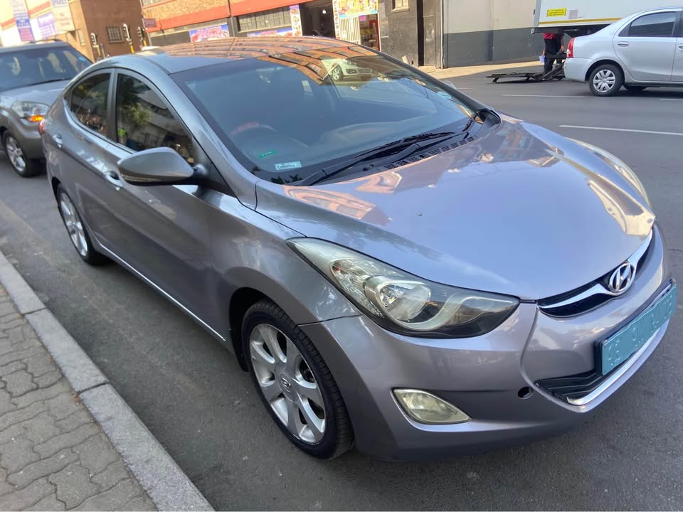 2012 Hyundai Elantra 1.6