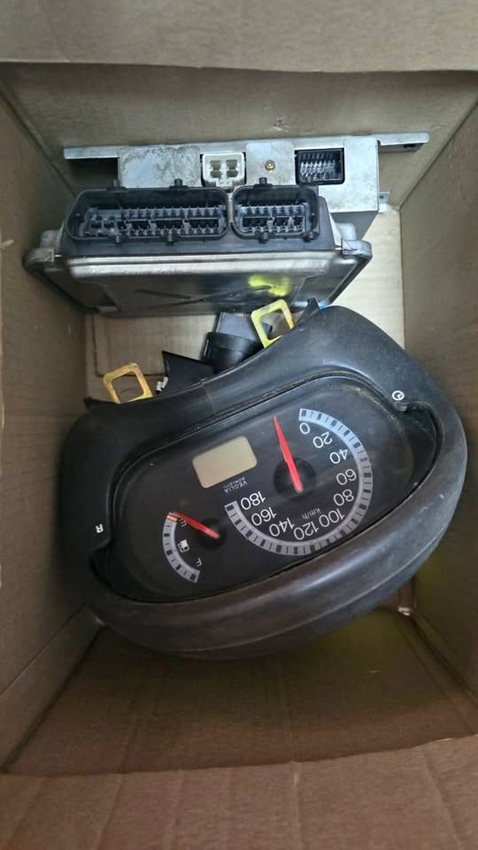 Fiat sciento lockset available - Private Seller Fiat sciento lockset available - Private Seller