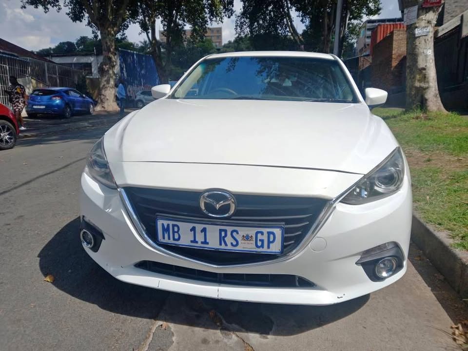2015 Mazda 3 1.6 Petrol, Manual, White Color, Mileage 113000