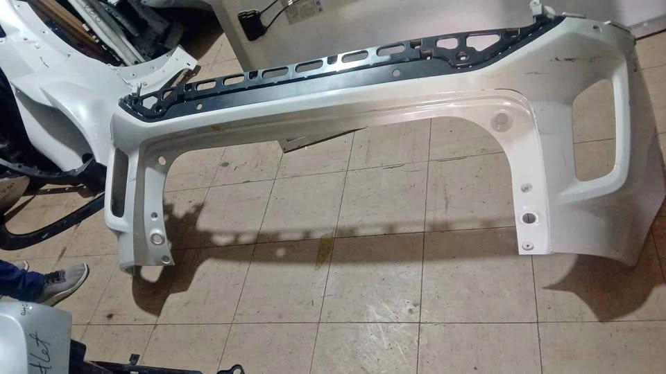 Toyota urban cruiser back bumper - Private Seller Toyota urban cruiser back bumper - Private Seller
