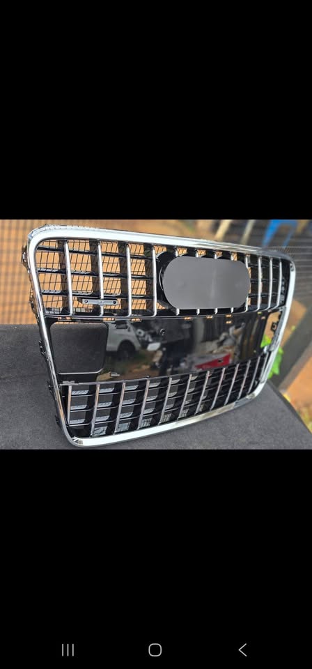 Audi Q7 Grill For Sale - Private Seller Audi Q7 Grill For Sale - Private Seller