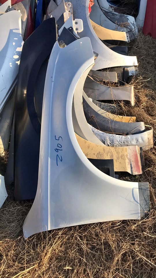 Audi A4 b8 Fender - Private Seller Audi A4 b8 Fender - Private Seller