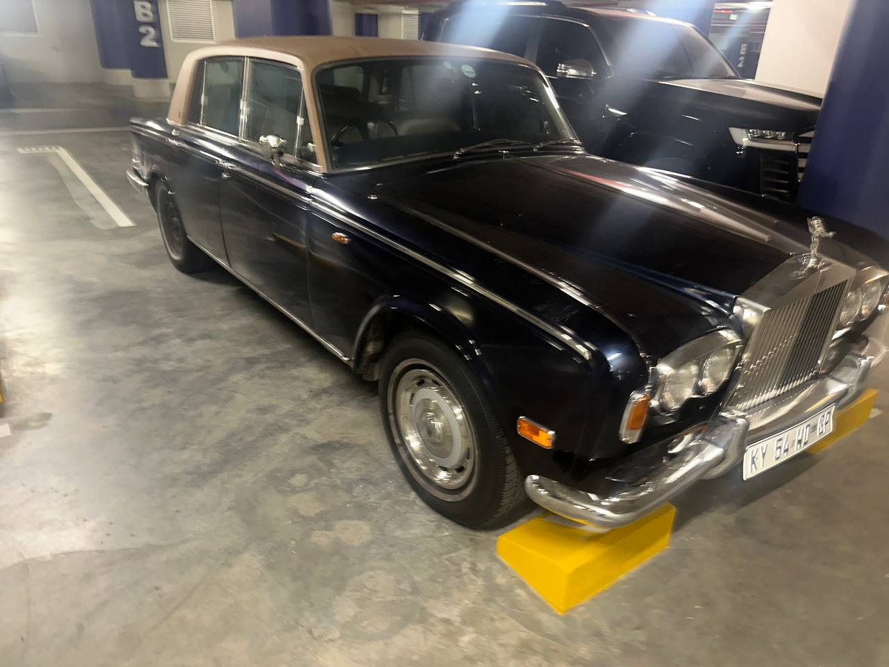 1975-rolls-royce-silver-spirit-junk-mail-marketplace