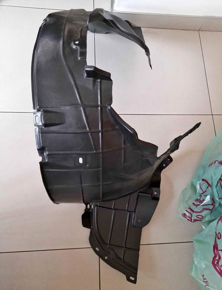 NISSAN TIIDA BRAND NEW FENDERS LINERS FORSALE