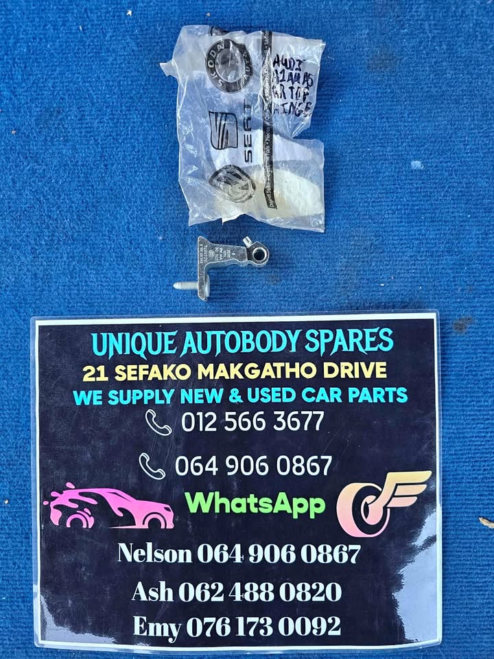 Audi A1 A4 A5 Right Rear Upper Door Hinge - Private Seller Audi A1 A4 A5 Right Rear Upper Door Hinge - Private Seller