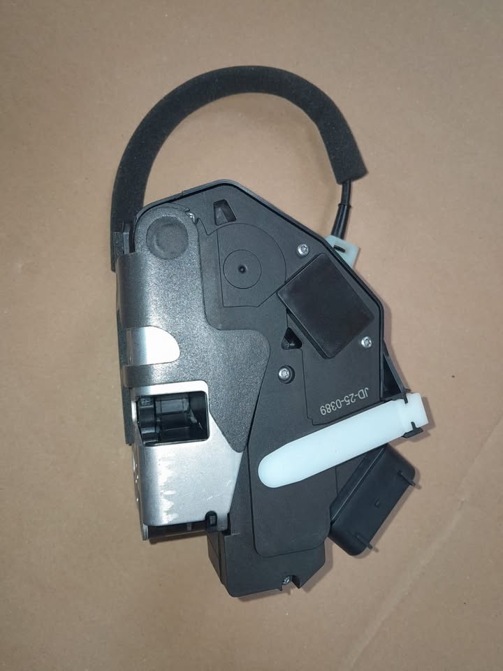 Preloaded Image 3