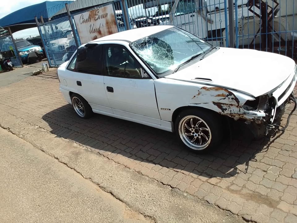 1999 Opel astra got 1.6 engine still running good we stripping for parts - Private Seller 1999 Opel astra got 1.6 engine still running good we stripping for parts - Private Seller