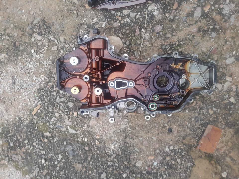 Renault triber engine cover - Private Seller Renault triber engine cover - Private Seller