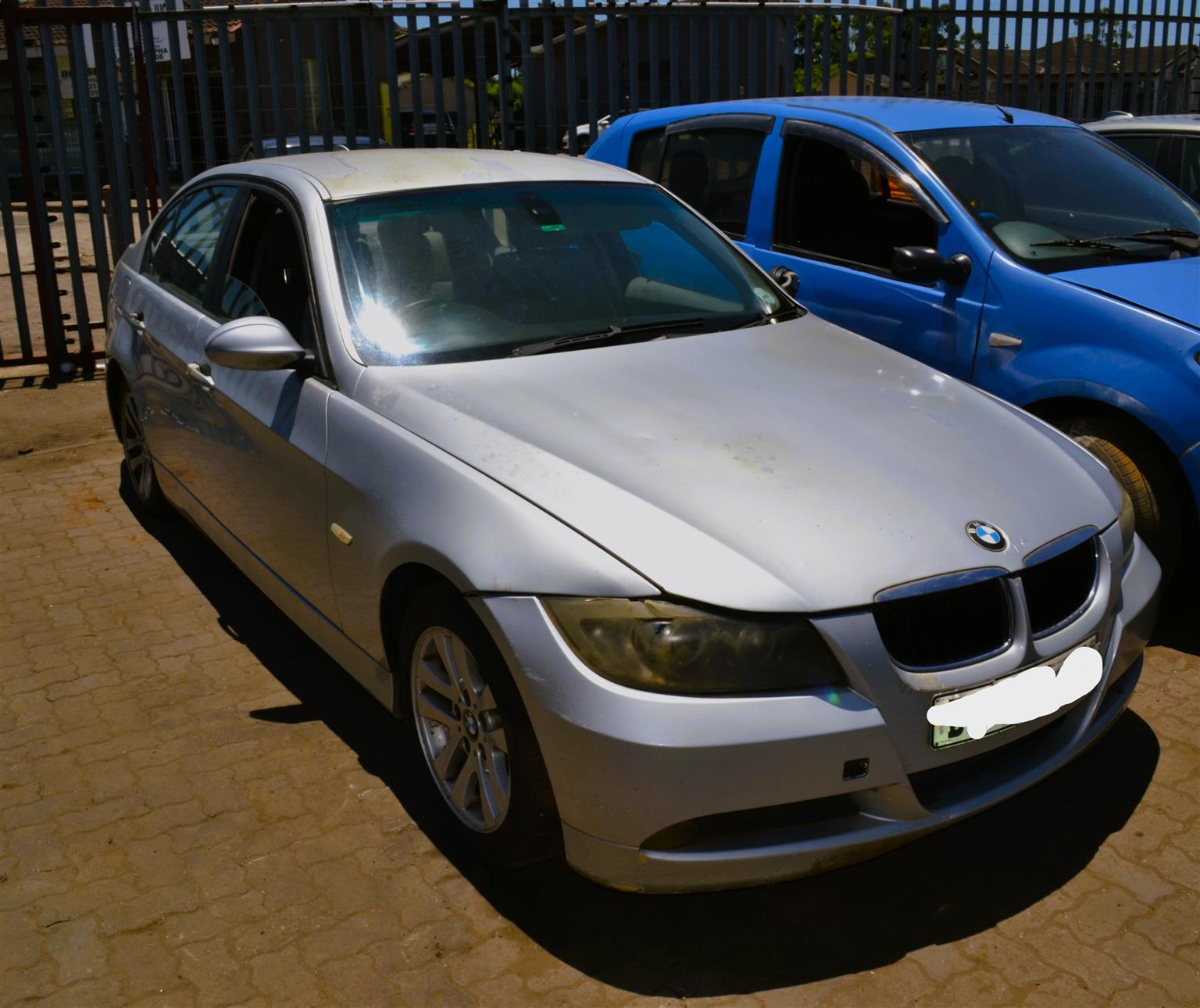 2006 BMW E90 320i – Stripping for Spares