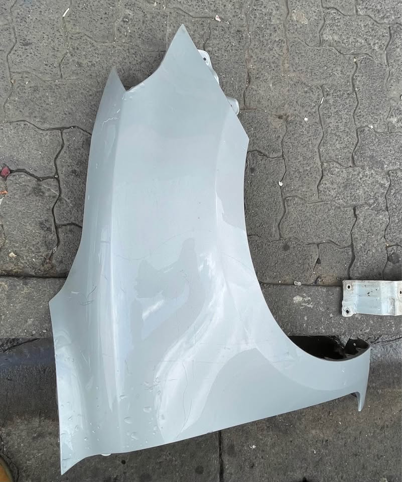 Suzuki Swift fender - Private Seller