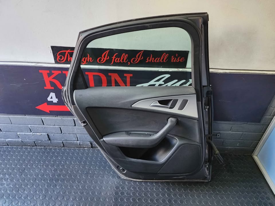 AUDI A6 DOOR - REAR LEFT - Private Seller AUDI A6 DOOR - REAR LEFT - Private Seller