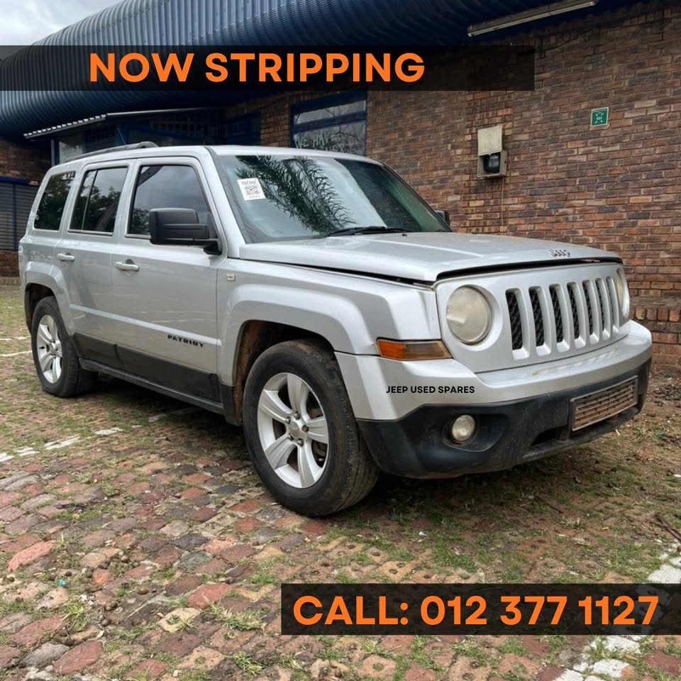 JEEP PATRIOT 2.4 MANUAL NOW STRIPPING - Private Seller
