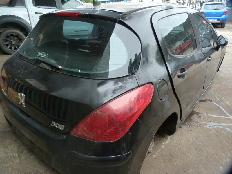 Peugeot 308 1.6 VTI AT Black - 2010 SPARESBOYZ STRIPPING FOR SPARES - Private Seller