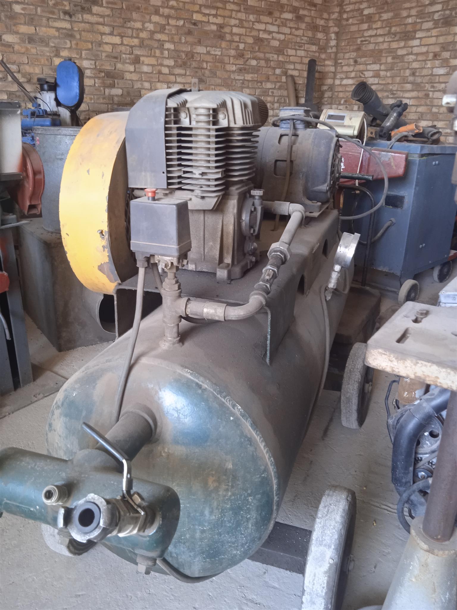 Used Compressor Compressor for sale | Junk Mail