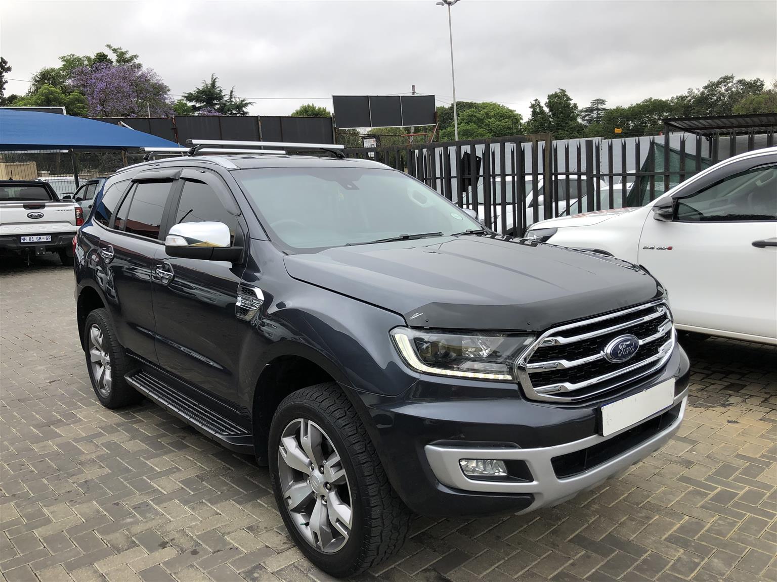 Used 2018 Ford Everest 2.2TDCi XLT auto - Private Seller Used 2018 Ford Everest 2.2TDCi XLT auto - Private Seller