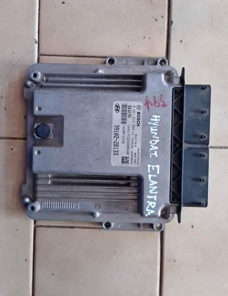 Hyundai Elantra 2015+ computer box - Private Seller Hyundai Elantra 2015+ computer box - Private Seller