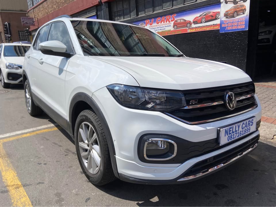 2021 VW Tcross 1.0 TSI Comfortline 58000km Automatic