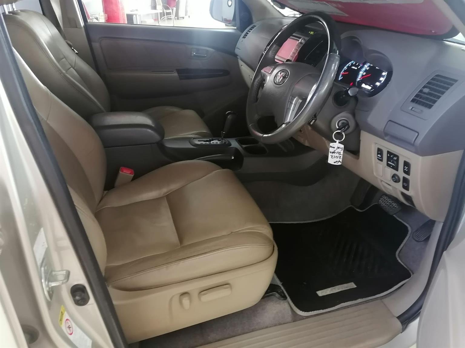 2012 TOYOTA FORTUNER 3.0 D-4D AUTOMATIC