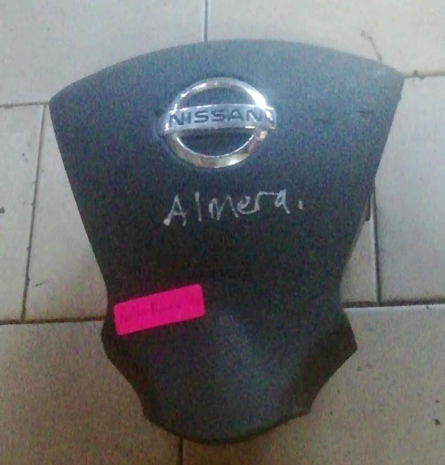 Nissan Almera steering wheel airbag - Private Seller