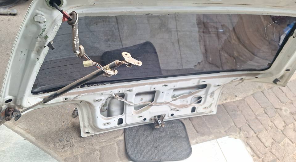 Toyota carolla bootlid available - Private Seller Toyota carolla bootlid available - Private Seller