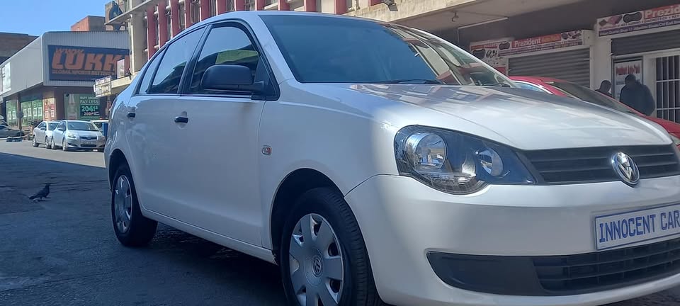 USED 2012 VW POLO VIVO SEDAN, 1.4 AUTOMATIC, WHITE COLOUR, 106000KM
