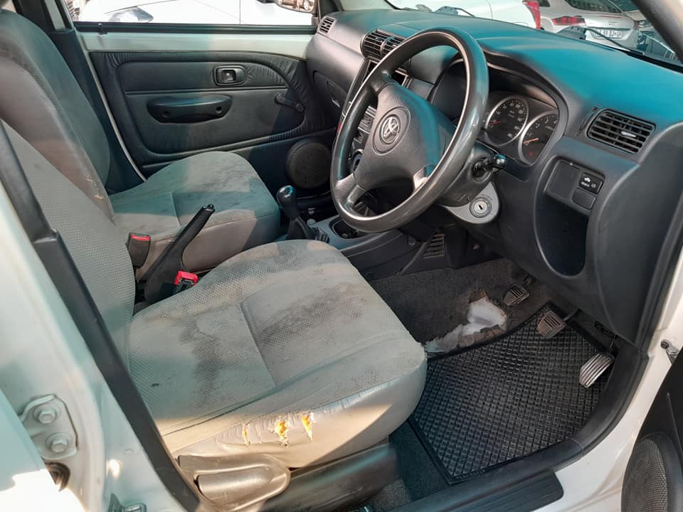 2010 TOYOTA AVANZA 1.3 PANEL VAN MANUAL