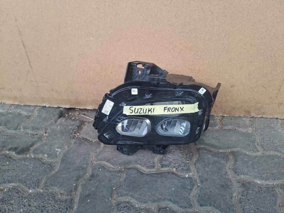 SUZUKI FRONX DOWN LIGHT LEFT SIDE 2024-2025 - Private Seller SUZUKI FRONX DOWN LIGHT LEFT SIDE 2024-2025 - Private Seller