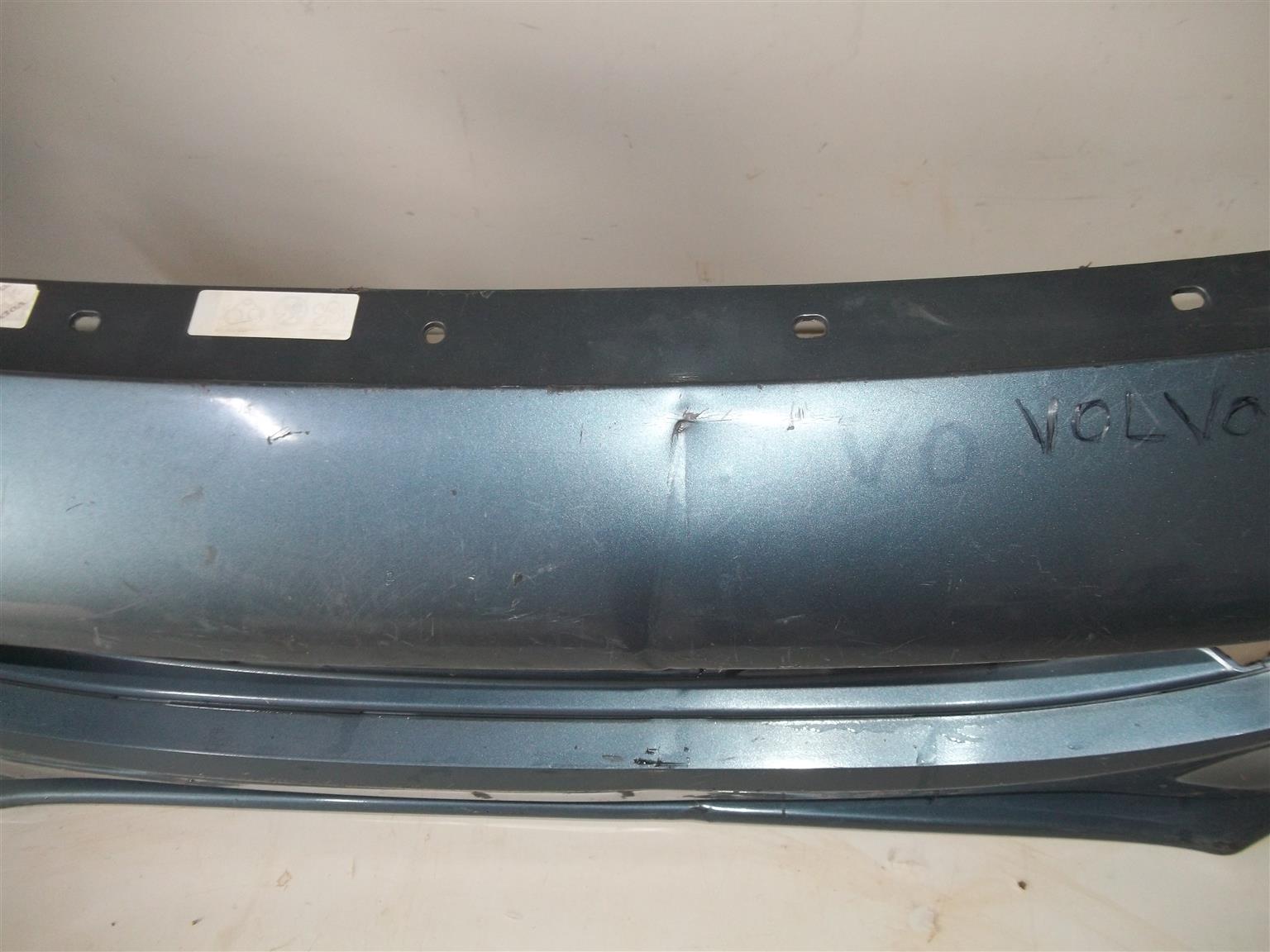 Volvo V40 hatchback '12-'19 front bumper - Private Seller Volvo V40 hatchback '12-'19 front bumper - Private Seller