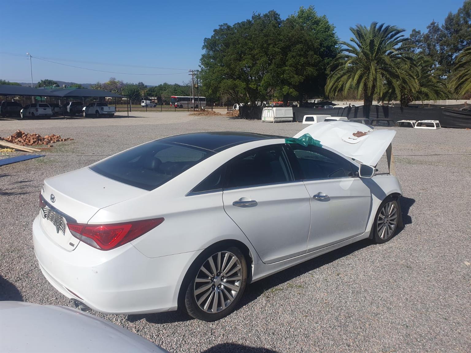 Hyundai Sonata 2014 auto matic - Private Seller