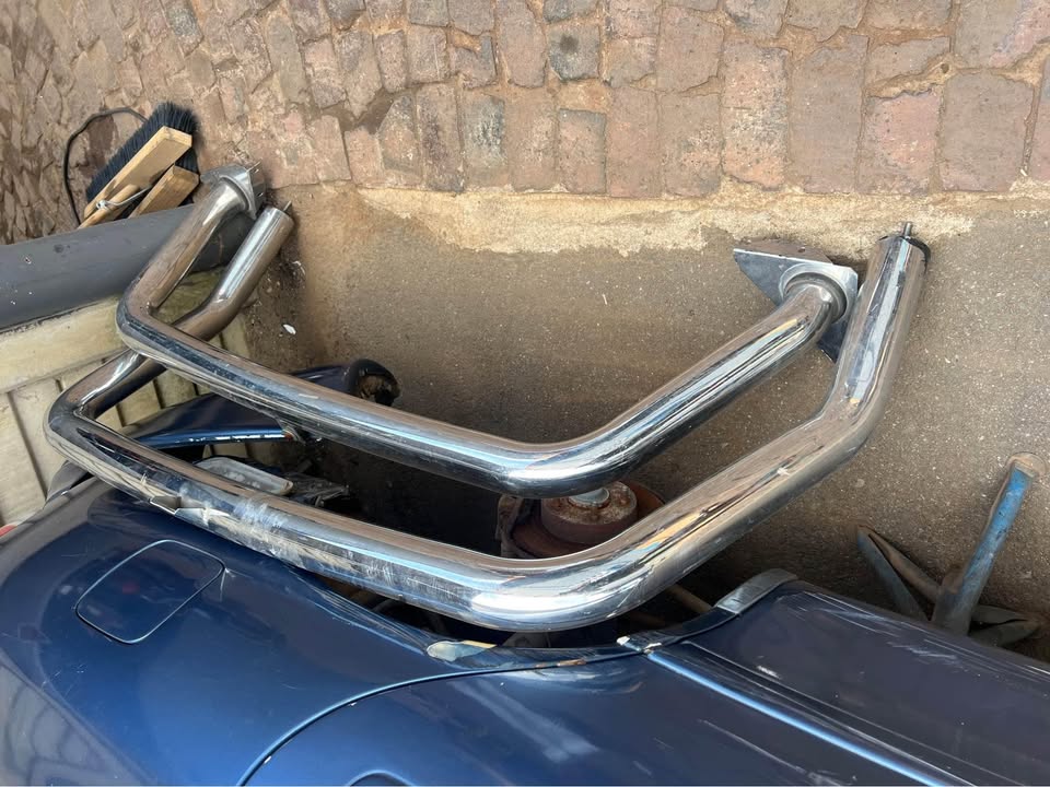 Toyota hilux d4d/gd6 roll bar available - Private Seller