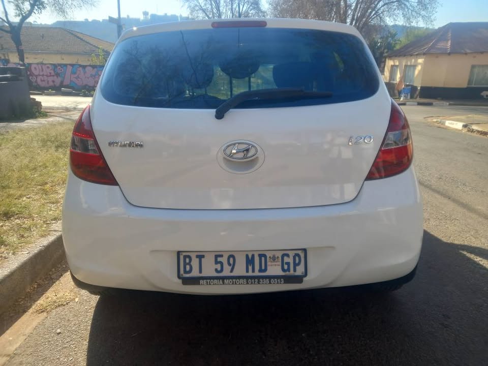 2011 Hyundai i20 1.2 Petrol, Automatic, White, 75000kms