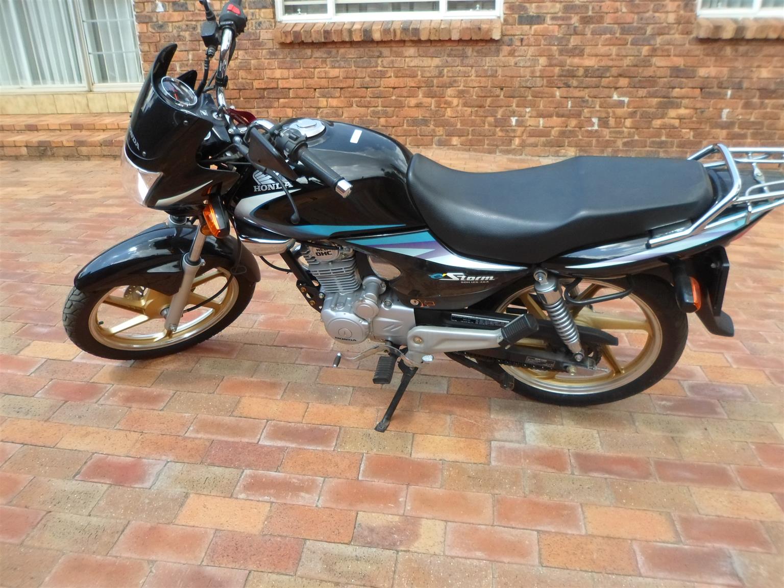 2011 Honda e-Storm 125cc. - Private Seller 2011 Honda e-Storm 125cc. - Private Seller