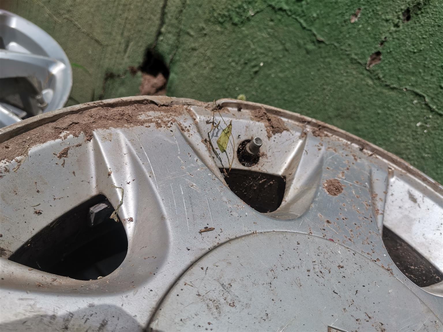 Mazda EGi mags - Private Seller