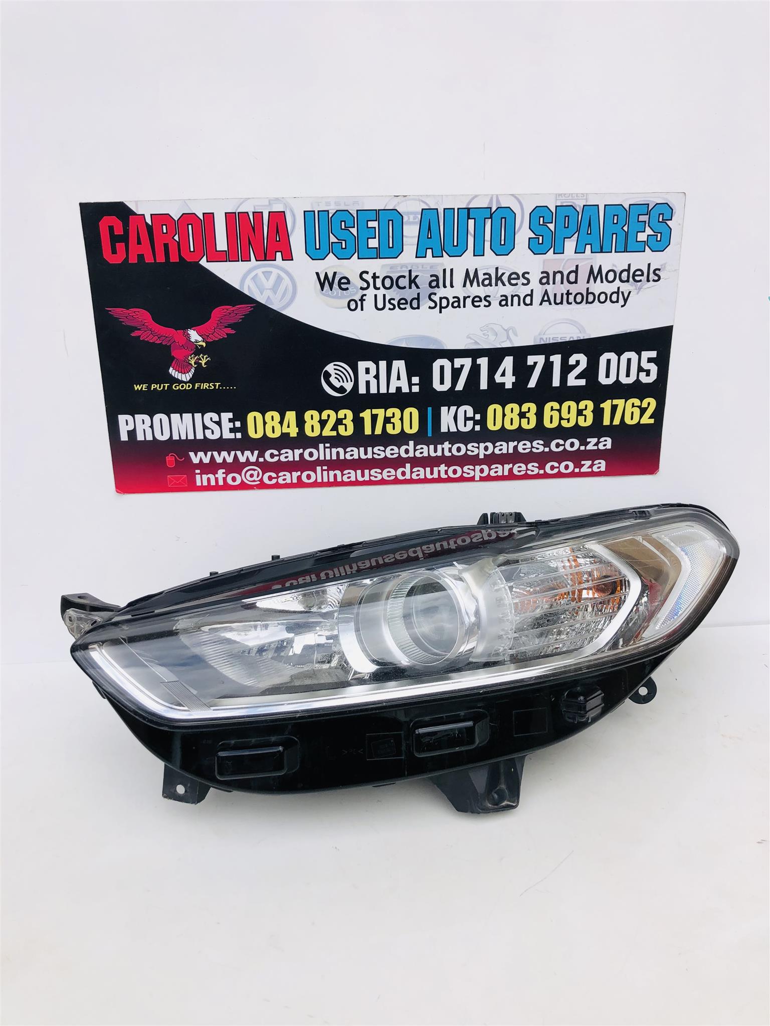 Ford Ford Fusion MK5 left side halogen headlight - Private Seller Ford Ford Fusion MK5 left side halogen headlight - Private Seller