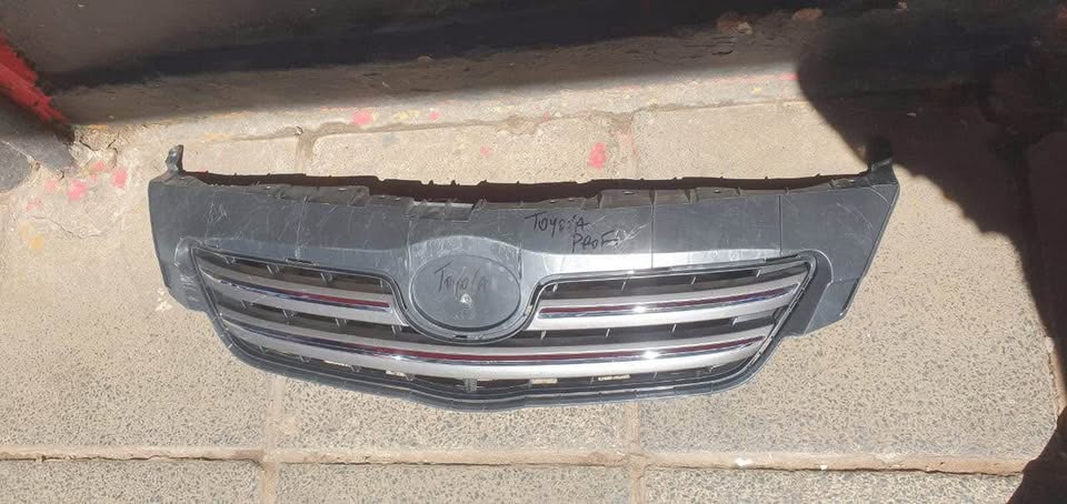 Toyota Corolla Professional grille - Private Seller Toyota Corolla Professional grille - Private Seller