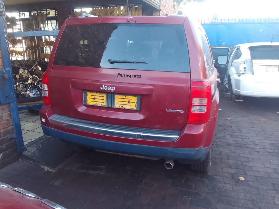 2014 Jeep Patriot 2.4 Interior Spare Parts - Private Seller 2014 Jeep Patriot 2.4 Interior Spare Parts - Private Seller