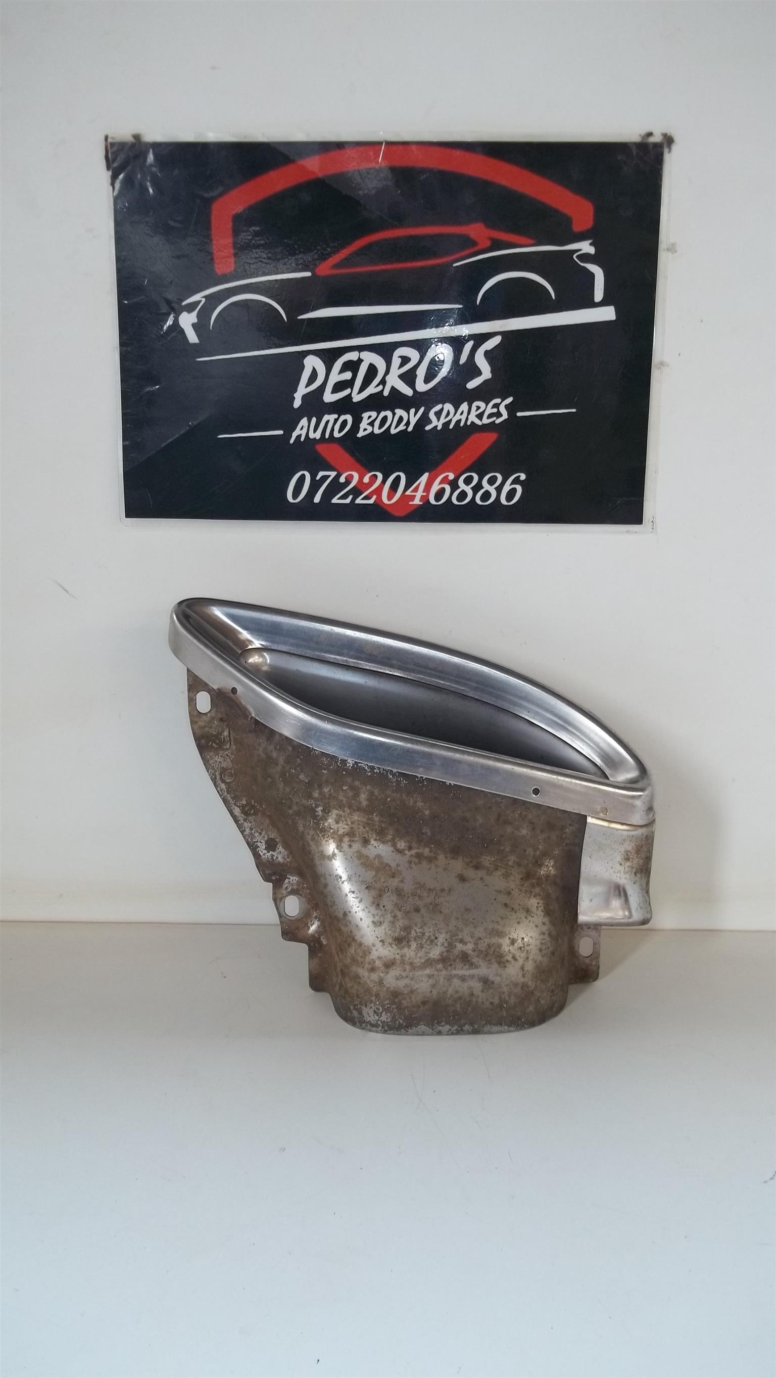 Mercedes W205 (Right) Tailpipe heat shield cover - Private Seller