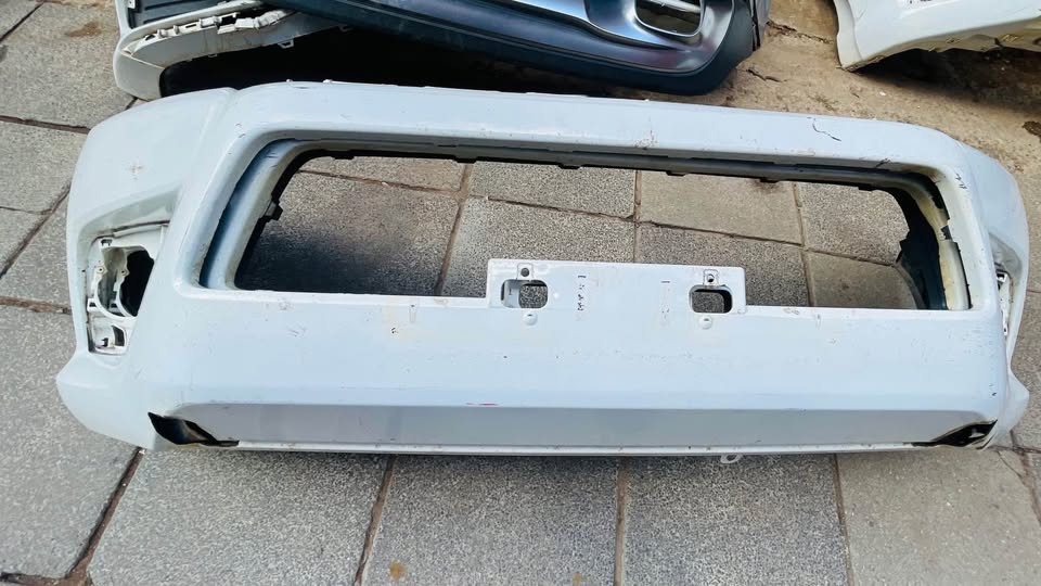 Toyota Hilux GD6 bumpers 2017 - Private Seller Toyota Hilux GD6 bumpers 2017 - Private Seller