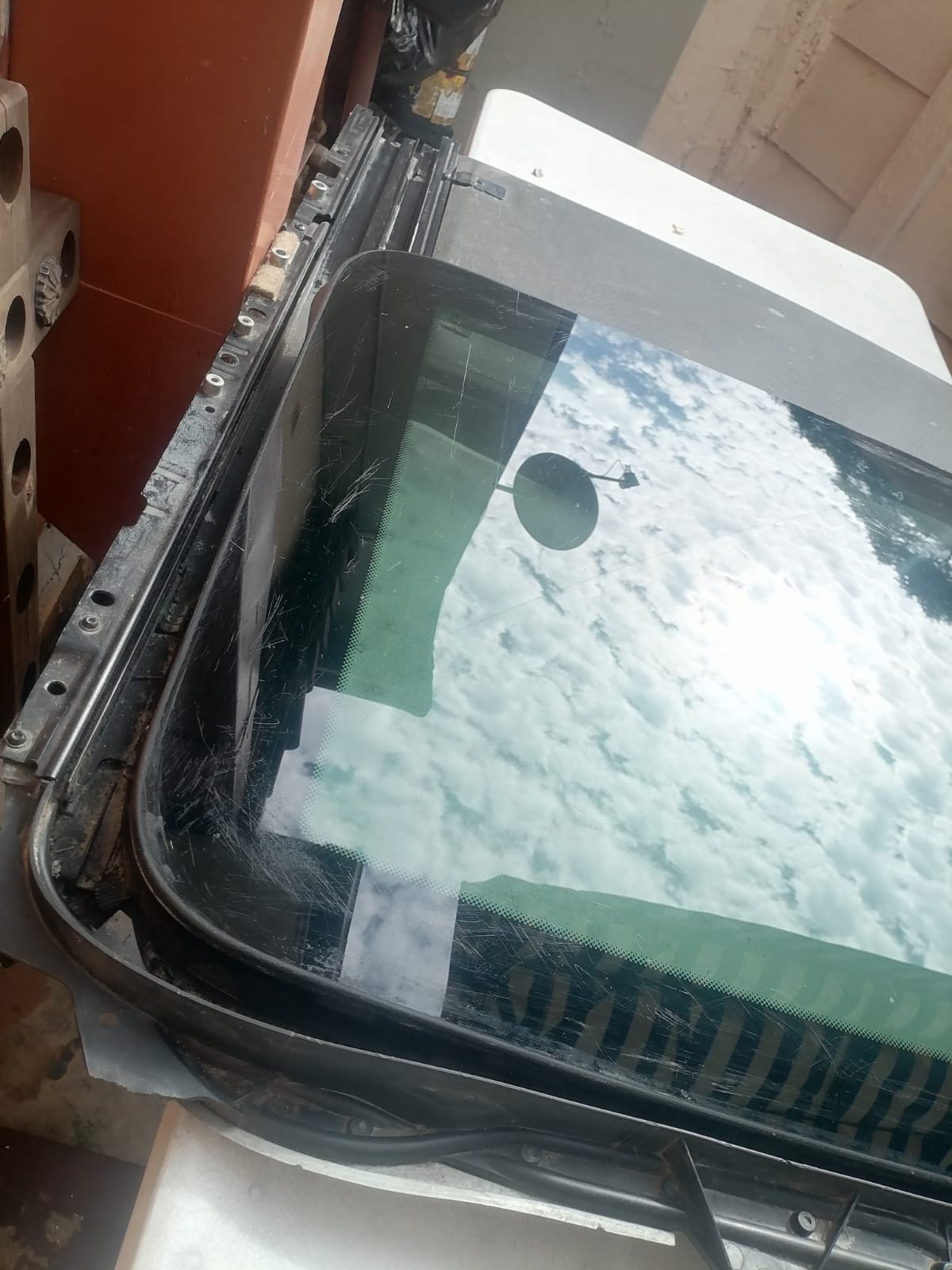 Bmw f10 sunroof brand new - Private Seller Bmw f10 sunroof brand new - Private Seller