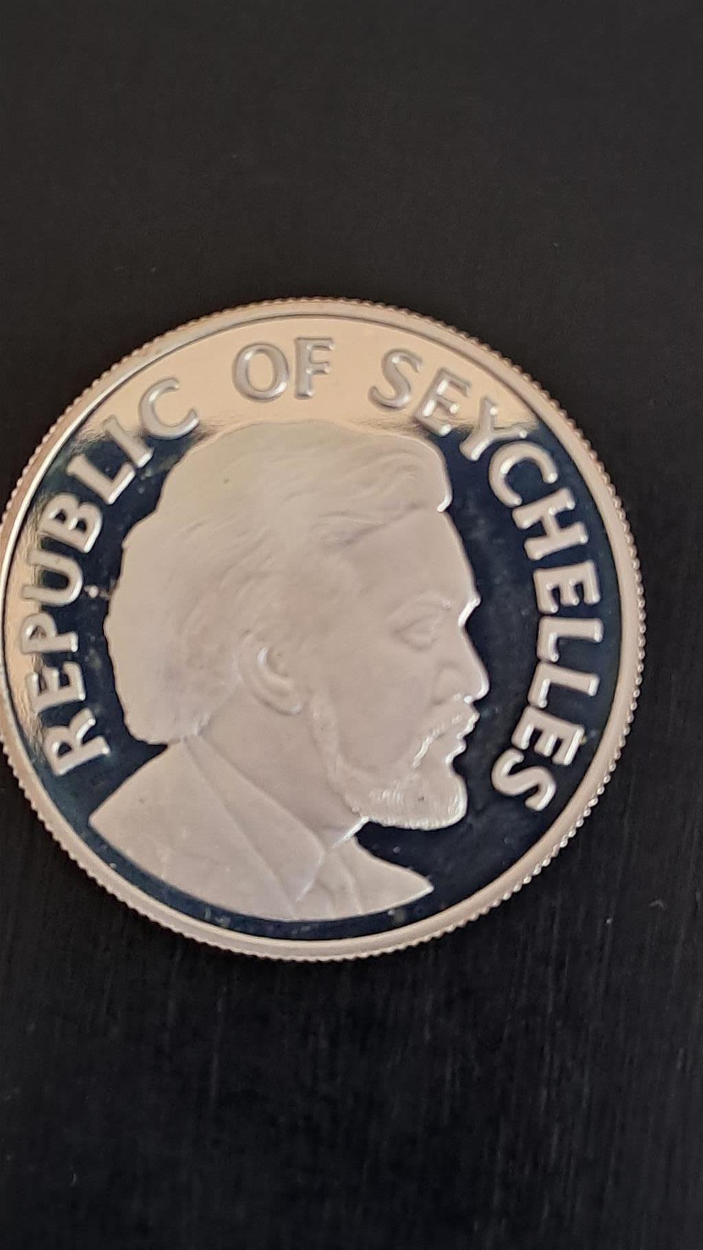 Seychelles commemoratory Silver 10 Rupees Coin 1976