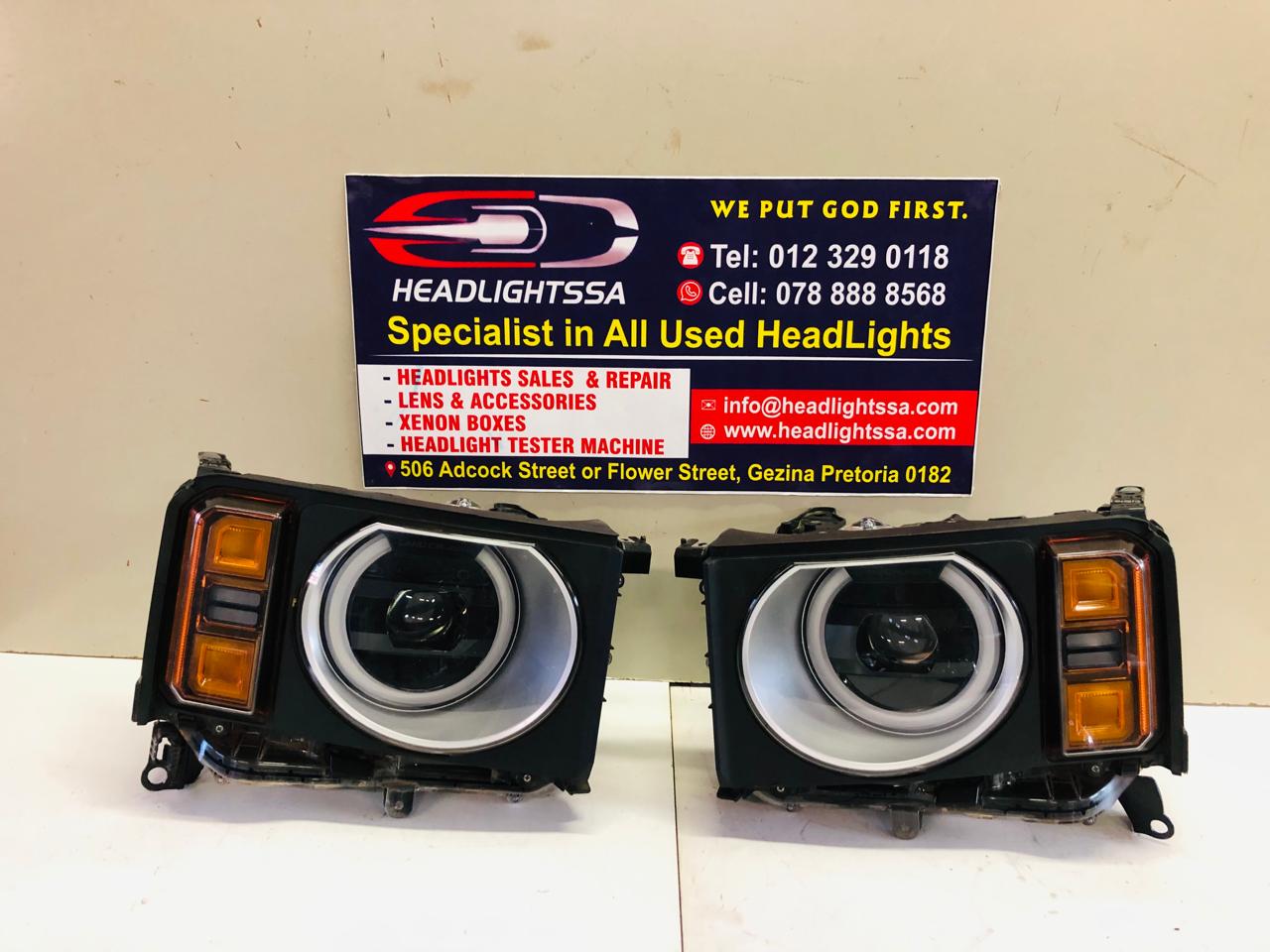Land Cruiser Prado 250 series left and right side headlights - Private Seller Land Cruiser Prado 250 series left and right side headlights - Private Seller