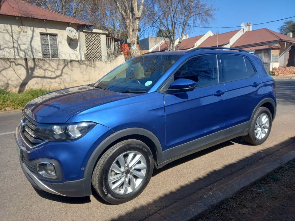 2023 VW T CROSS 1.0 PETROL, MANUAL, BLUE, 31000KMS . FULL SERVICE HISTORY